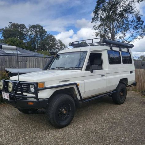 Hzj75 troopy 1992, dual tanks and ArB bumper with scrub bars makes an almost perfect Toyota Troopcarrier Toyota Troopy, Scrub Bars, Life Plan, Almost Perfect, Toyota Land Cruiser, Land Cruiser, Mood Board, Toyota, Cars