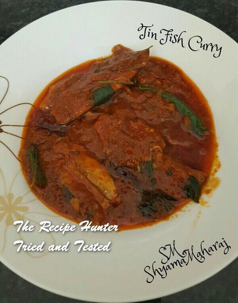 Tin Fish, Fish Curry Recipe, Food Hunter, Cooking Seafood, Curry Dishes, Easy Comfort Food, Fish Curry, Quick Meal, Delicious Dinner Recipes