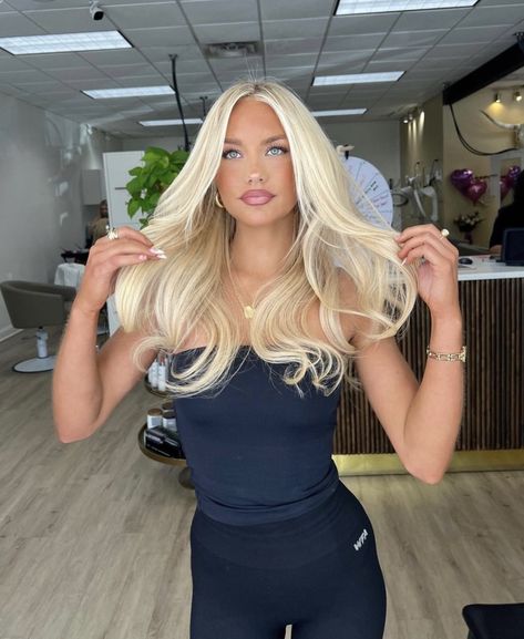 Blonde Hair Tan Skin, Marissa Ayers, Hair Tan Skin, Butter Blonde Hair, Yellow Blonde Hair, Beach Blonde Hair, Pretty Blonde Hair, Tan Skin Blonde Hair, Perfect Blonde Hair