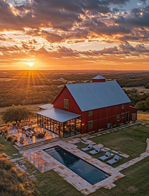 Texas Dream Home, Texas Aesthetic, Homestead Layout, Aesthetic House, Texas House, East Texas, West Texas, Texas Homes, Future House