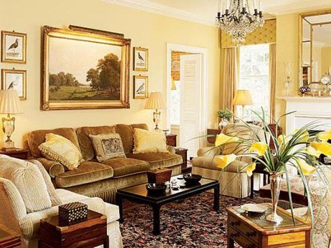 Gold Living Room Walls, Yellow Walls Living Room, Golden Living Room, Traditional Design Living Room, Yellow Wall Decor, Gold Living, Gold Living Room, Revere Pewter, Yellow Room