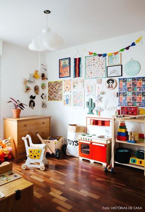 Playroom Attic, Eclectic Kids Room, Eclectic Nursery, Kids Rooms Inspo, Diy Montessori, Kids Room Inspiration, Toddler Rooms, Toddler Bedrooms, Toddler Room