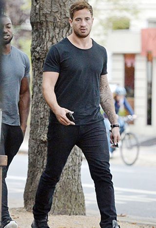 Big guy style tips rugby players Danny Cipriani Danny Cipriani, Big Guy Style, Hipster Jeans, Guy Style, Big Men Fashion, Rugby Men, Mens Fashion Simple, Asos Fashion, Mens Fashion Smart