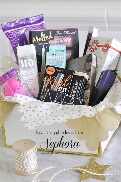 Sephora Gift Ideas, Makeup Gifts Basket, Gas Card, Zodiac Tshirt, Friend Holiday, Sephora Gift, Christmas Gift Baskets Diy, Themed Gift Baskets