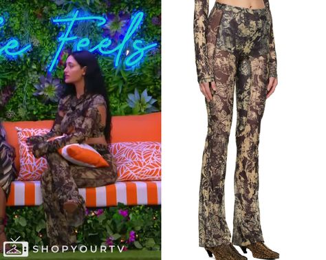 Love Island (USA): Season 6 Episode 2 Leah's Printed Trousers Leah Love Island Usa Season 6, Leah Love Island Usa, Leah Love Island Outfits, Leah Kate Love Island, Love Island Outfits, Bday Vibes, Island Outfits, Love Island Usa, Escape The Night