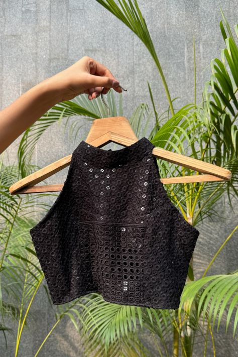 Black sequence halter neck blouse with back zip Sequence Blouse Pattern, Black Halter Neck Blouse, Black Blouse Back Neck Designs, Sequin Blouse Designs Latest, Halter Neck Blouse Saree, Black Sequence Blouse, Halter Neck Blouse Design, Black Glitter Dress, Indian Fits