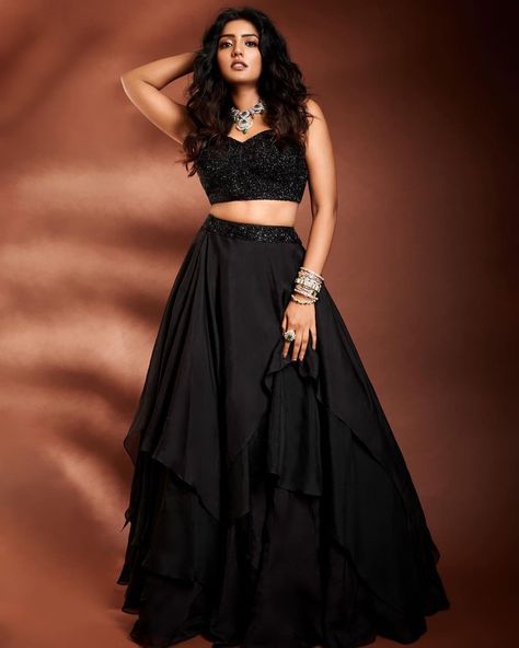 eesha reba in a black lehenga by shaheen husain for a photoshoot Eesha Rebba, Navratri Dress, Black Lehenga, Easy Hairdos, Lehenga Designs Simple, Latest Designer Sarees, Desi Fashion Casual, Half Saree Designs, Traditional Indian Outfits