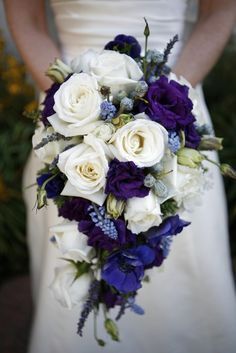 Love the length of the bouquet not the color Bouquets Ideas, Blue Wedding Bouquet, Silk Wedding Bouquets, White Wedding Flowers, Navy Blue Wedding, Navy Wedding, Bridal Flowers, Purple Wedding, Blue Wedding