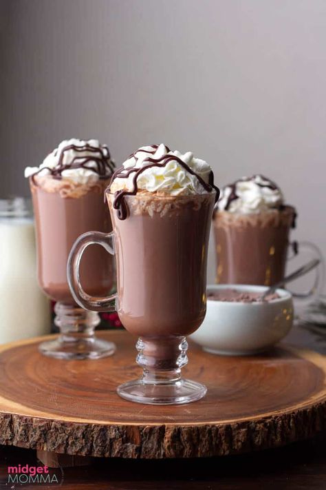 Starbucks Hot Chocolate, Copy Cat Recipe, Food Vibes, Homemade Hot Cocoa, Cold Coffee Recipes, Hot Chocolate Gifts, Copycat Starbucks, Hot Cocoa Recipe, Tea Drinks