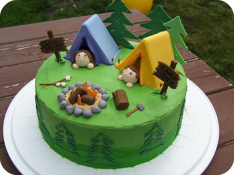 Camping! Camping Birthday Cake, Camping Cake, Birthday Cake Tutorial, Camping Cakes, Dad Birthday Cakes, Cupcakes Decorados, Camping Birthday, Themed Birthday Cakes, Novelty Cakes