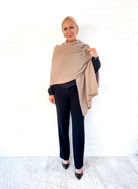 Cashmere Scarf How To Wear A, How To Wear A Cashmere Wrap, Cashmere Wrap Outfit, How To Style A Wrap Shawl, How To Wrap A Shawl, How To Wear A Wrap, How To Wear A Wrap Shawl, How To Wear A Pashmina, How To Wear A Shawl