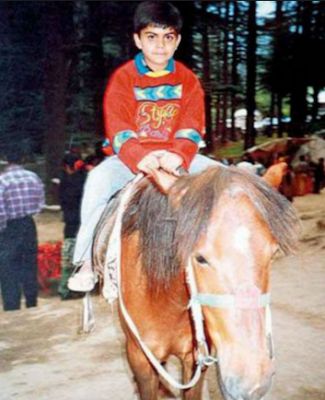 Don’t Miss Out These Childhood Pics Of Virat! You Will Fall In Love With Them! - Shocked You Virat Kohli Portrait Photography, Virat Kohli Hairstyle, Childhood Pics, Virat Kohli And Anushka, Crickets Funny, Virat Kohli Instagram, Virat Kohli Wallpapers, Childhood Pictures, World Cricket