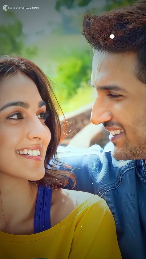 Couple Smile Dpz, Ms Dhoni Movie Hd Wallpaper, Ms Dhoni Movie Pics, Bollywood Couple Pic Hd, Bollywood Couples Photoshoot, Full Hd Couple Pic, Ms Dhoni Movie, Tamil Aesthetic, Alia Bhatt Photoshoot