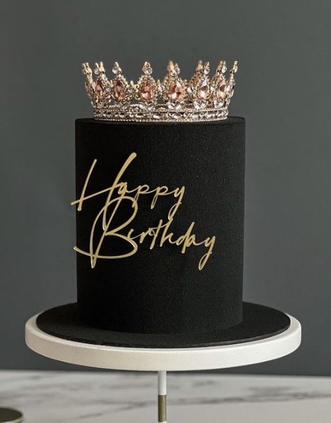 1 Tier Black Cake, Love You Cake Ideas, Luxurious Cake Design, Elegant Black Cakes Birthday For Women, Black Cake 30th Birthday, Black Cake With Crown, 29 Year Old Birthday Cakes, Fancy Birthday Cakes For Women Pretty, Black And Silver Cake Birthday For Women