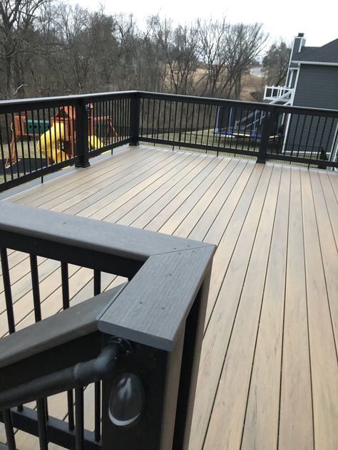 Painting Front Porch Concrete, Front Porch Concrete, Deck Remodel, Painting Front Porch, Deck Railing Design, Deck Makeover, Deck Colors, Porch Colors, Patio Deck Designs