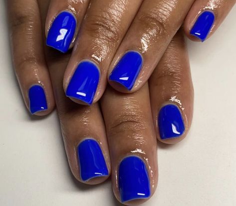 Navy Nail Polish Ideas, Sapphire Color Nails, Short Blue Nails Black Women, Royal Blue Gel Nails Short, Birthday Nails For Black Women, Cute Nail Colors For Dark Skin, Blue Nails Black Women, Basic Color Nails, Caribbean Nails