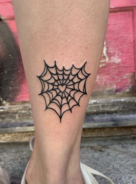 Spiderweb Leg Tattoo, Cute Spiderweb Tattoo, Traditional Spiderweb Tattoo, Horror Patchwork Tattoo, Simple Calf Tattoo, Spiderweb Heart Tattoo, Small Grunge Tattoos, Small Patchwork Tattoo, Heart Spiderweb Tattoo