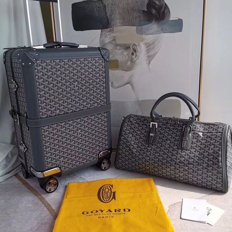 Goyard Luggage, Fancy Bags, Jewelry Diamond, One Set, Material Girls, Ethnic Jewelry, Buying Jewelry, Diamond Jewelry, Leather Bag