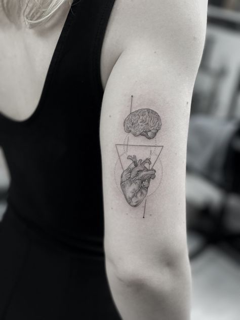 Liner Tattoo, Empowering Tattoos, Brain Tattoo, Minimalistic Tattoo, Heart And Brain, Health Tattoo, Fineline Tattoo, White Ink Tattoo, Simple Tattoo Designs