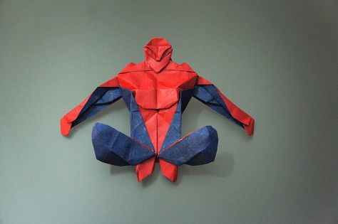 Origami Spiderman! Origami Marvel, Minecraft Spider, 3d Printing Toys, Paper Folding Techniques, 3d Crafts, Origami Diagrams, Creative Origami, Origami Models, Superhero Masks