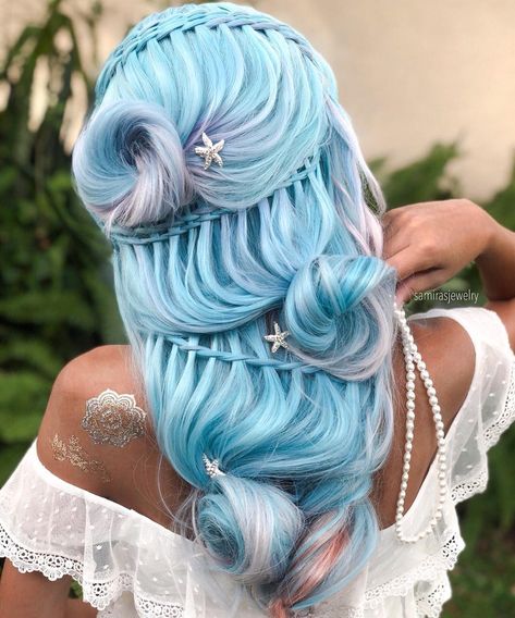 Shayla 🇺🇿🇺🇸 on Instagram: ““I love the rain because I am a mermaid 🧜‍♀️ who lives far from the sea “ I wish I had taken this pic next to the ocean 🌊 😫 Hair products…” Hairstyle Mermaid, Ocean Hair, Braided Hairdo, Mohawk Hairstyles, Black Curly Hair, Hair Color Blue, Pastel Hair, Trending Hairstyles, Mermaid Hair