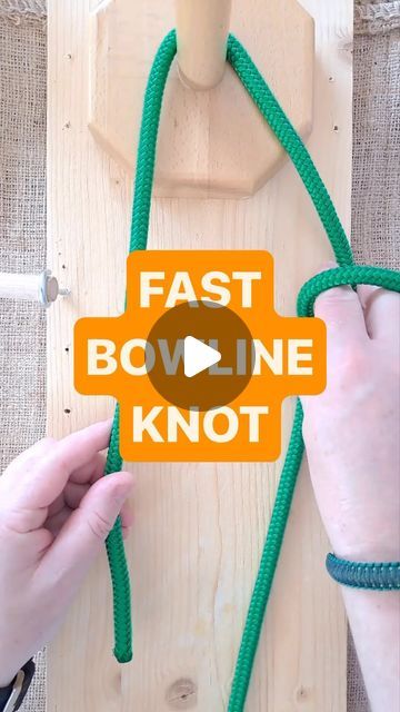 5,184 likes, 12 comments - cbysparacordandmore on November 2, 2023: "HOW TO: **FAST one hand loop BOWLINE KNOT** • #outdoor #camping #survival #paracord #cbys #cbysparacordandmore #knot". How To Tie A Knot That Wont Come Undone, Bowline Knot Tutorial, Bow Line Knot, Truckers Knot, Boating Knots, Ball Knot, Quick Release Knot, How To Tie A Knot, Climbing Knots