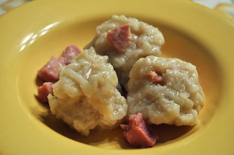 Norwegian Potato Klubb - Potato Dumplings Kumla Recipe, Klubb Recipe, Norway Food, Norwegian Cuisine, Viking Food, Nordic Recipe, Potato Dumplings, Norwegian Food, Foreign Food