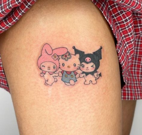 Hello Kitty Tattoo Ideas, Sanrio Tattoos, Artists Instagram, Hello Kitty Design, Small Girly Tattoos, Hello Kitty Tattoos, Sharpie Tattoos, Theme Tattoo, Kawaii Tattoo