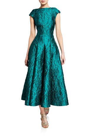 Talbot Runhof, Mother Of The Bride Dresses Long, Bodycon Style, Cocktail Party Dresses, Designer Cocktail Dress, Taffeta Dress, Evening Dress Fashion, Women's Evening Dresses, Tea Length Dresses