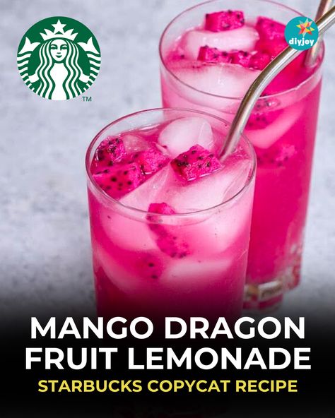 Make your own mango dragon fruit lemonade with this easy copycat recipe! It's refreshing, fruity, and delicious. Lemonade Refresher, Dragon Fruit Lemonade, Fruit Lemonade, Fruit Ice Cubes, Cornbread Muffins Recipe, Starbucks Egg Bites, Fruit Du Dragon, Slushie Recipe, Chili And Cornbread