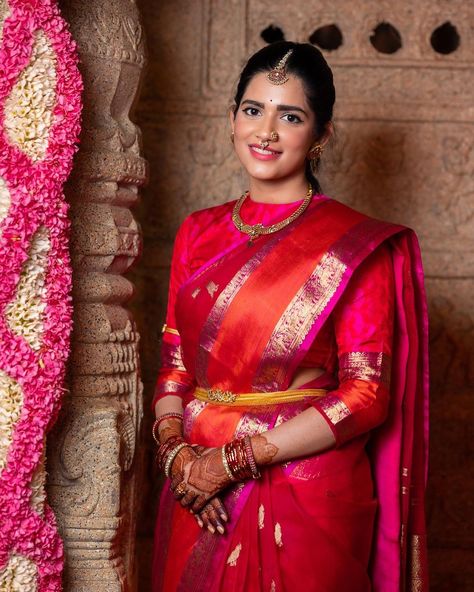 Kora kanjivaram : A new technique adopted by designers has given birth to this weave which is an amalgamation of two different kinds of… | Instagram Full Sleeves Blouse Designs, Kora Sarees, Patch Blouse, Saree Blouse Styles, Bridal Sarees South Indian, Blouse Designs Catalogue, Indian Bridal Sarees, Kanjivaram Saree, New Saree Designs