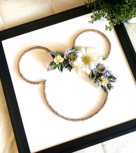 Suzanne DIY Disney on Instagram: “Happy first day of spring! I’m loving how this easy floral Mickey turned out. #disneyathome #disneydecor #disneyhomedecor #disneyhome…” Deco Disney, Casa Disney, Cuadros Diy, Happy First Day Of Spring, Disney Diy Crafts, Disney Room Decor, Disney Rooms, Custom Shadow Box, Diy Disney