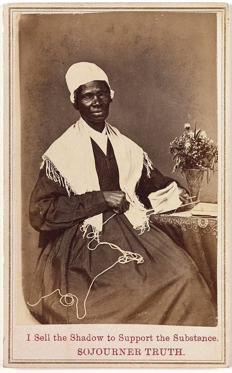 A Summary and Analysis of Sojourner Truth’s ‘Ain’t I a Woman?’ Sojourner Truth, Victorian Parlor, Old Family Photos, History Of Photography, Women’s History, Personal Statement, Photo Vintage, Medical School, Free Kids