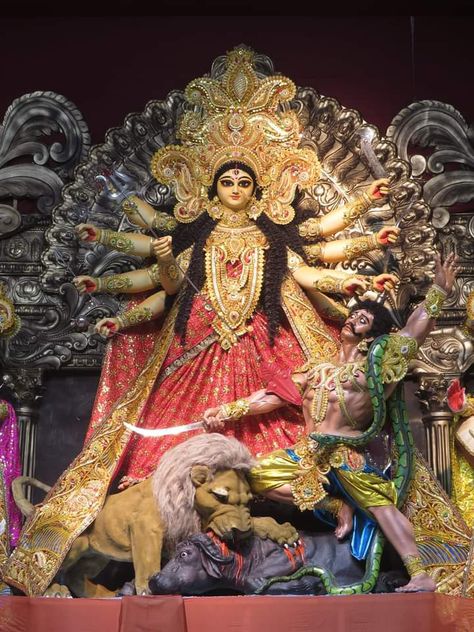 Durga Photography, Durga Puja Wallpaper, Durga Temple, Maa Durga Hd Wallpaper, Durga Maa Paintings, Durga Puja Kolkata, Goddess Kali Images, God Venkateswara Images Hd Wallpaper, Maa Durga Photo