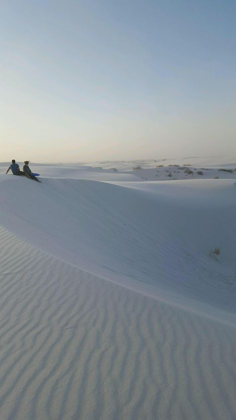 Sr Pictures, White Sands New Mexico, Adventure Landscape, Travel Places, Exploring The World, Recreational Vehicle, Vacation Hotel, Mexico Travel, White Sand