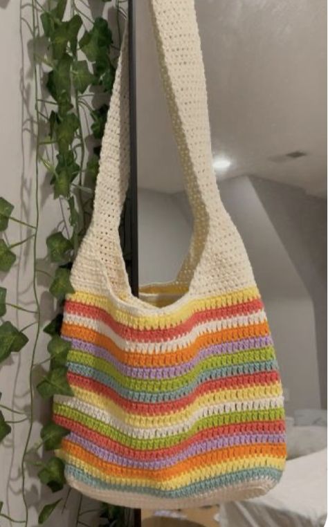 Beginner Crochet Tutorial, Mode Crochet, Crochet Business, Crochet Design Pattern, Pola Sulam, Crochet Handbags Patterns, Crochet Fashion Patterns, Crochet Tote Bag, Crochet Clothes Patterns