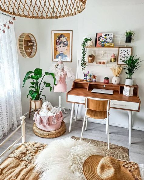 Work Office Ideas, Room Organisation, Cool Office Space, Tropical Bedrooms, Office Room Decor, Kids Room Inspiration, Home Office Space, Office Room, Home Desk