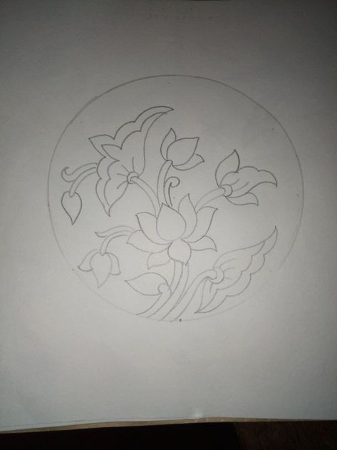 Pichwai Stencil, Alekhan Drawing, Pichwai Paintings Outline, Lotus Flower Outline, Embroidery Sketch, Fabric Colour Painting, Mdf Design, Pichwai Art, Lotus Rangoli