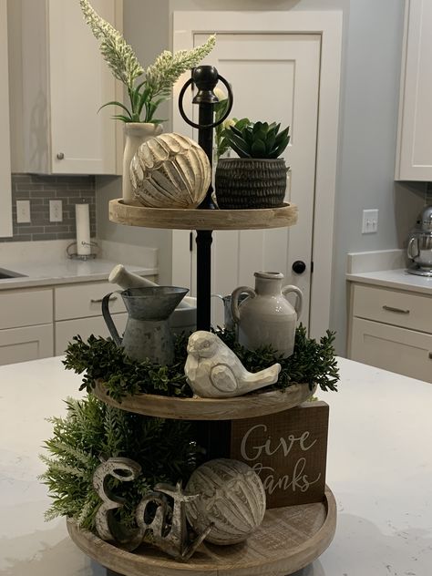 Kitchen Bar Centerpiece Ideas, Two Tier Centerpiece Ideas, Farmhouse Kitchen Island Centerpiece, Spring Island Centerpiece, Kitchen Island Decor Wood Tray, Large Island Decor, Kitchen Island Decor Centerpieces Modern, Kitchen Island Wood Bowl Deco, Large Kitchen Island Decor