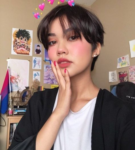 Androgynous Hair, Tomboy Hairstyles, Short Hair Tomboy, Asian Short Hair, Hair Inspiration Short, Shot Hair Styles, Girl Short Hair, Hair Reference, Short Hair Haircuts