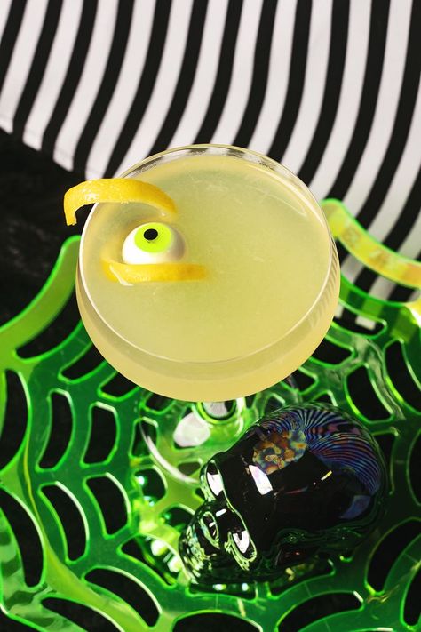 This is the BOO-ziest Hallowe'en cocktail on our list 👻 We made a few slight changes to put our Tawse Twist onto the classic Necromancer, but what you’re left with is a drink that’s strong enough to wake the dead. Halloween Cocktails, Absinthe, Cocktail Recipe, A Drink, The Dead, Cocktail Recipes, Twist