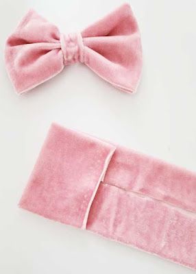 Mini Bows Diy How To Make, Cotton Bows Diy, No Sew Fabric Bows, Diy Dog Bows Girl, How To Sew A Bow From Fabric, Fabric Bow Pattern Free, No Sew Bows Diy, How To Sew A Bow, Fabric Bows Diy