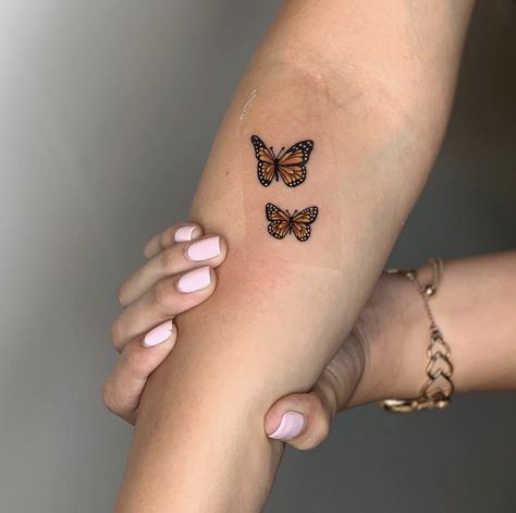 Mom And Daughter Tattoos Butterfly, Monarch Tattoo, Monarch Butterfly Tattoo, Butterflies Tattoo, Feminist Tattoo, Butterfly Wrist Tattoo, Walking Art, Money Tattoo, Tasteful Tattoos