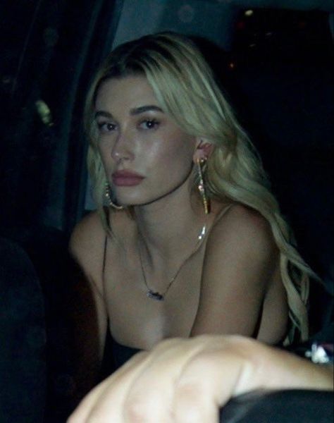 Hayley Bieber Blonde, Hailey Bieber Piercings, Hailey Rhode Bieber, Hailey Baldwin Blonde, Hailey Bieber Blonde, Hailey Bieber Long Hair, Young Hailey Bieber, Hailey Bieber Hair Blonde, Hailey Baldwin Blonde Hair