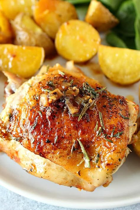 Skillet Garlic Herb Chicken and Potatoes Recipe Garlic And Herb Butter, Week Meals, Garlic Herb Chicken, Savory Sides, Roasted Chicken And Potatoes, Lemon Butter Chicken, Chicken And Potatoes, Potato Dinner, Roasted Chicken Thighs