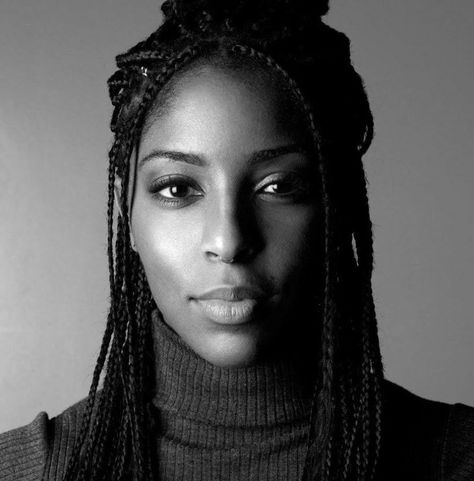 Jessica Williams Photo Black And White, Jessica Williams, African Models, Black Goddess, Feb 7, Faux Locs, Famous Women, Black White Photos, Female Images