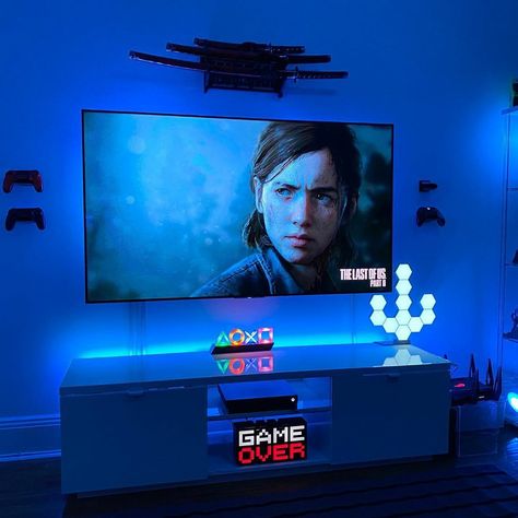 Gaming Tv Setup Bedroom, Ps4 Setup Ideas, Ps5 Setup Bedroom, Playstation 5 Setup, Ps5 Room, Playstation Setup, Ps4 Setup, Ps5 Setup, Playstation Room