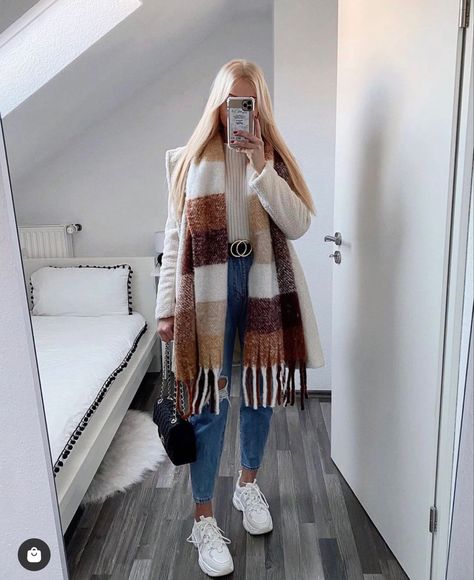 Stylish Winter Outfits, Winter Fashion Outfits Casual, Outfit Chic, Cold Outfits, Populaire Outfits, Winter Mode, Mode Casual, Ținută Casual, Modieuze Outfits