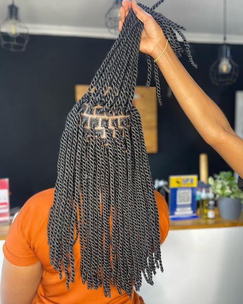 Looking for something catchy and comfortable? Try out our brazilian wool twists trust us you will love the experience! Come in today or book an appointment with us, we love and enjoy serving you. Call us 0753212802 Goba center :0 759 248 917 Mwenge TRA:0768 887 987 Arusha :0757 871 532 Tunapatikana Dar ea salaam opposite TRA mwenge,Goba police near Goba center Arusha moshono opposite Mopao. #chunktwists#flattwists#fingercoils#naturalcurls#bantuknots#bantuknotsout#kinkytwists#curls#chapch... Twisting With Brazilian Wool, Twists With Brazilian Wool, Brazilian Wool Hairstyles Twist, Brazilian Wool Hairstyles Braids, Brazilian Wool Hairstyles, Mini Twists Natural Hair, Brazilian Wool, Micro Twists, Short Twists