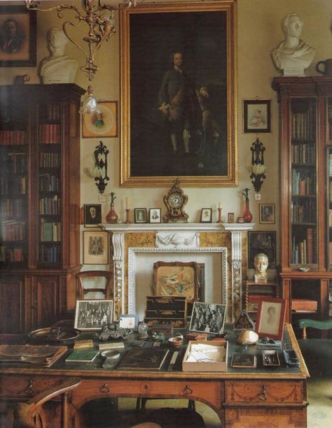 18th century library                                                                                                                                                                                 More English Library, Antique Bookcase, English Interior, English Country Decor, English Country Style, Home Libraries, English House, English Country House, English Style